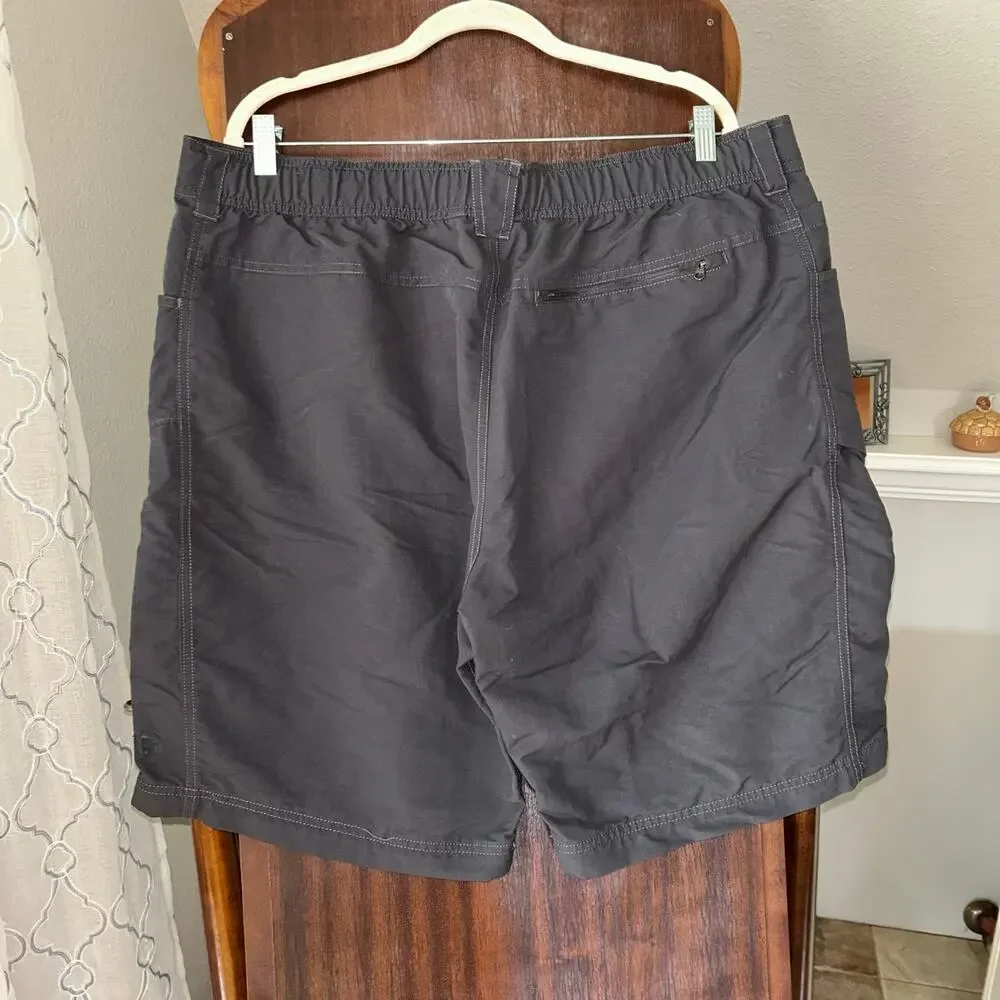 The North Face Shorts Mens  XXL Gray Hiking Camp Climb Outdoor  Belted Nylon